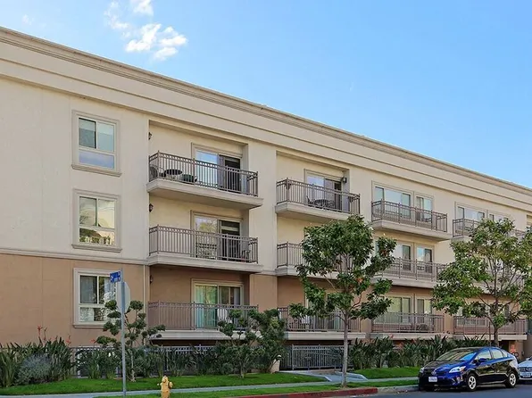 141 S Clark Dr APT 208, Los Angeles, CA 90048