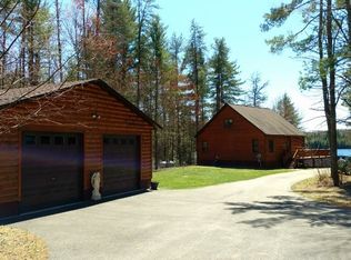 N2764 Sleeping Bear Dr, Munising, MI 49862