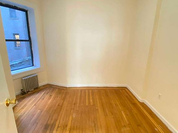 4th image of 203 Underhill Ave APT 1