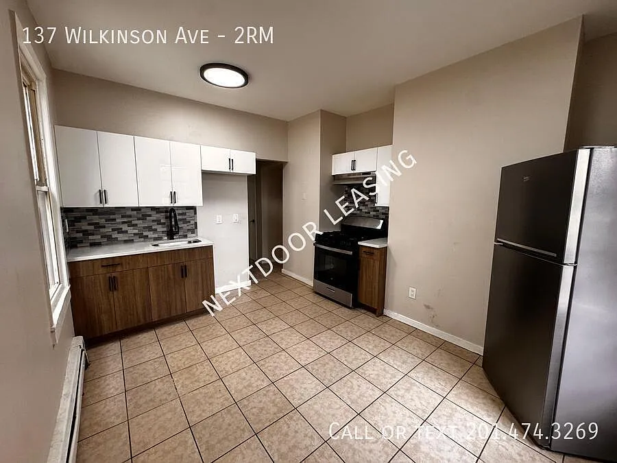 137 Wilkinson Ave #2