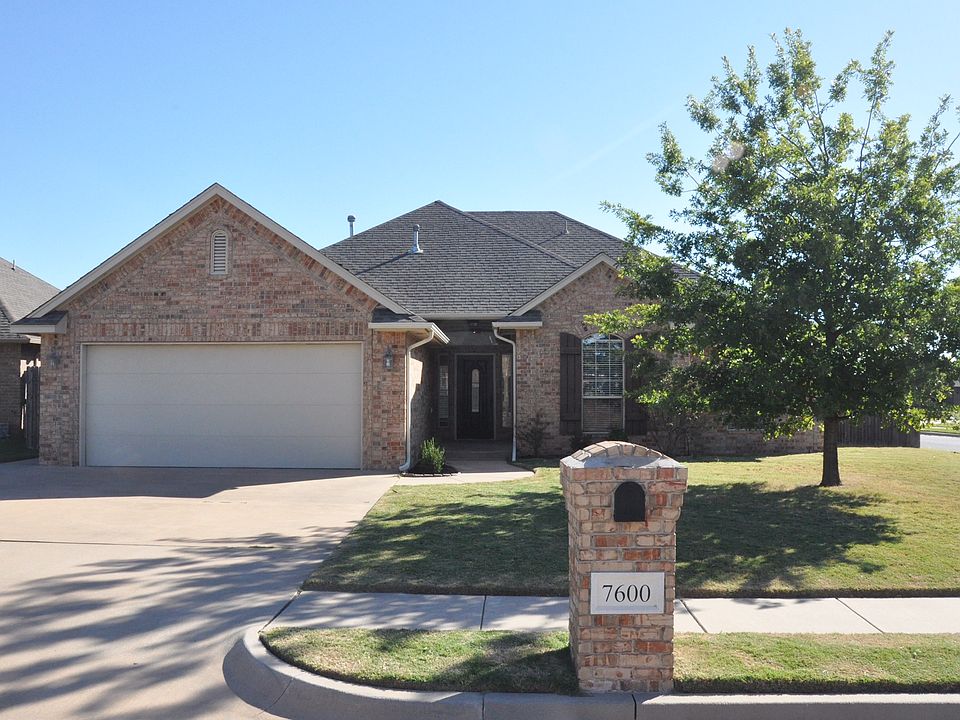 1st image of 7600 Twin Oaks Dr