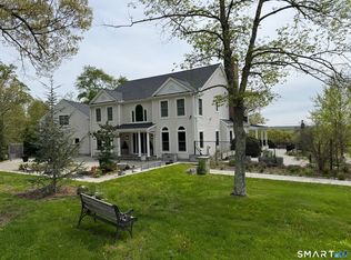 4 Sunrise Ln, Bridgewater, CT 06752