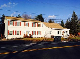 245 Grooms Rd, Halfmoon, NY 12065