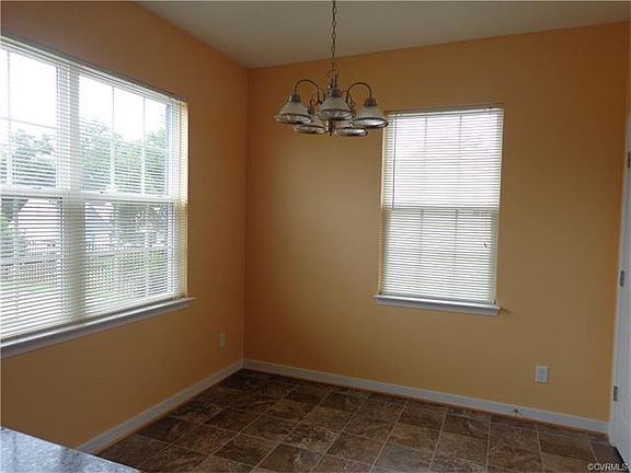 4th image of 3929 Eagle Dr #3929