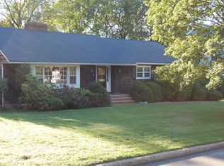 25 Sargent Rd, Ho Ho Kus, NJ 07423