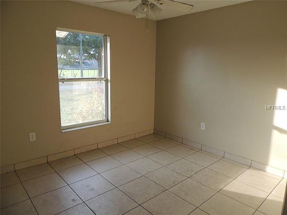 5th image of 294 N Orange Ave