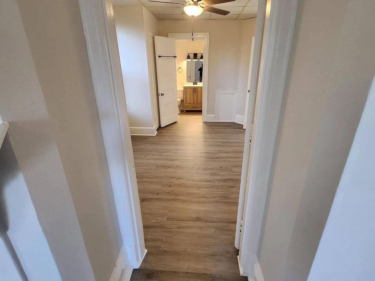 1 bed, $1,100 — Photo 4
