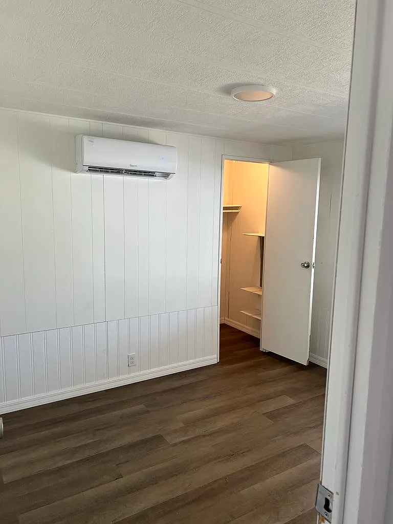 2 bed, 1070 sqft, $1,500 — Photo 2