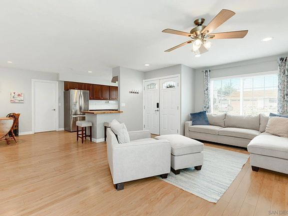 4th image of 154 Harrison St