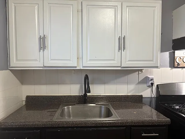 110 Elliott Ave #1 — Photo 3