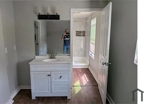 4304 Village Square Ln — Photo 9