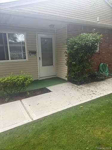 1-72 Parkcenter Dr Photo 1
