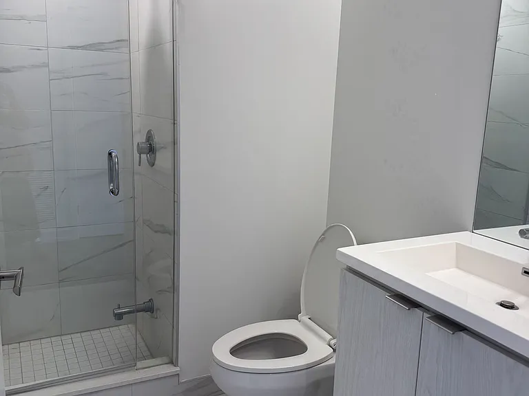 55 Cooper St #4701 — Photo 9