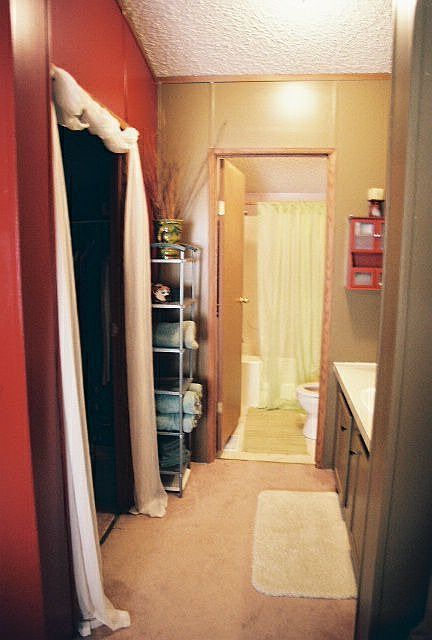 Master Bath & Walk-in Closet