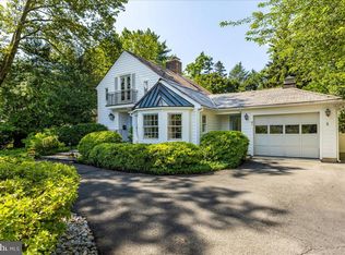 7 Armour Rd, Princeton, NJ 08540