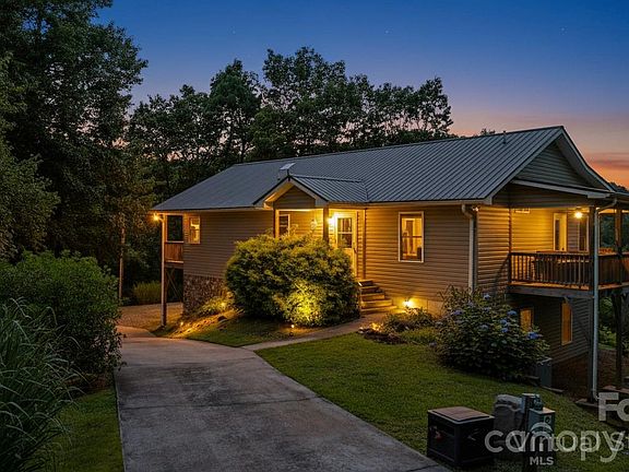 3rd image of 1268 Coon Creek Rd