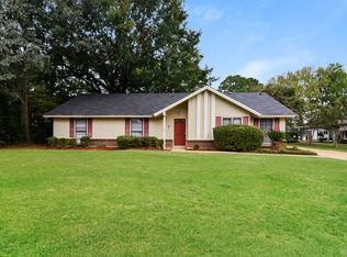 3891 Beardsley Dr, Montgomery, AL 36109