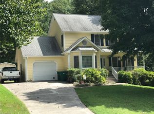 1529 Oak Creek Ct, Clemmons, NC 27012