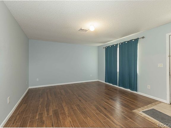 5th image of 805 Pleasantdale Dr