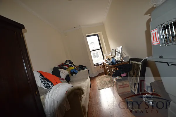 Rented by City Stop Realty | media 102