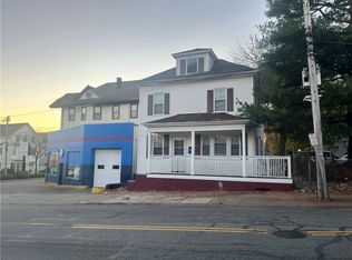 8 Mount Pleasant Ave, Providence, RI 02908