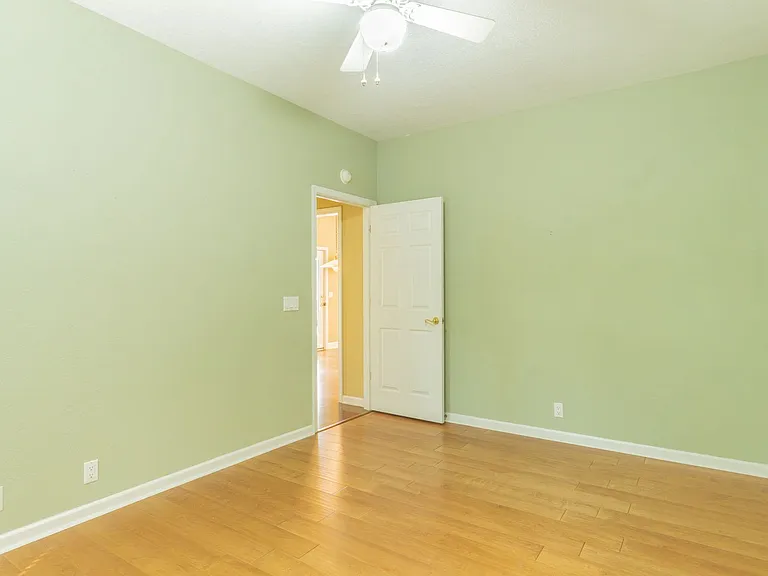 10 Lindura Ln — Photo 17