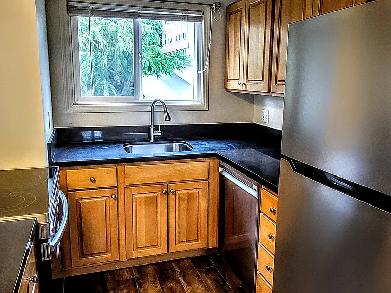 2820 75th Pl SE #103 — Photo 9