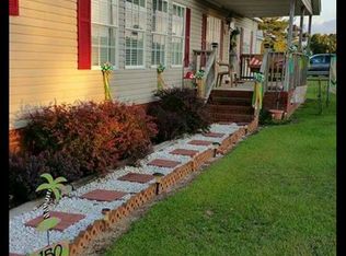 150 Style Dr, Parkton, NC 28371