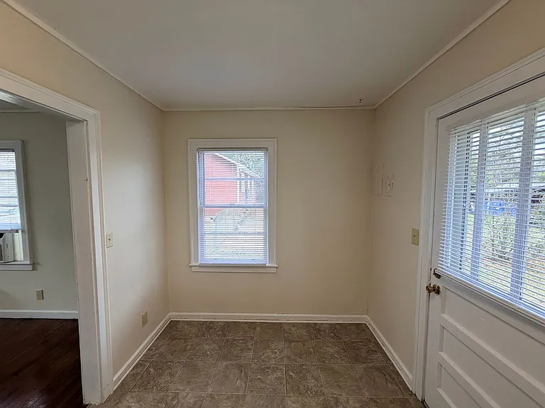 1701 N Troup St — Photo 19