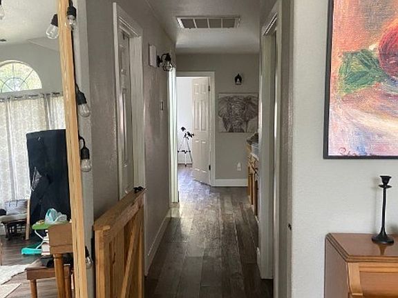 4th image of 5615 Bayberry Ave