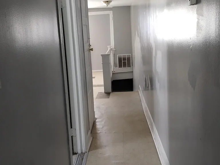 30 Jarvis Pl — Photo 3