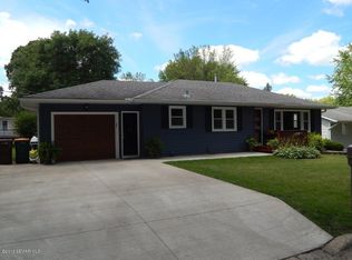 1205 Columbus Ave, Albert Lea, MN 56007