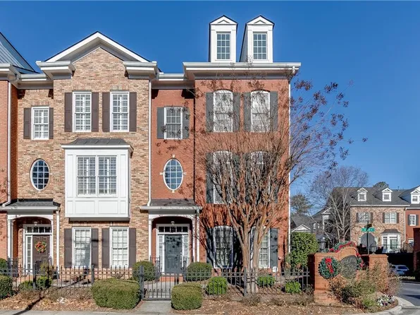 2570 Brookhaven Chase Ln NE, Atlanta, GA 30319