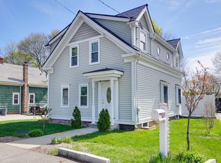 321 Hartford Ave, Bellingham, MA 02019