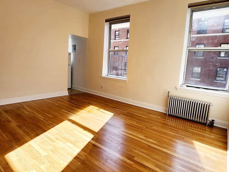 1st image of 343 W 85th St #62