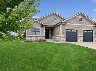 1304 25th Ave SW, Altoona, IA 50009