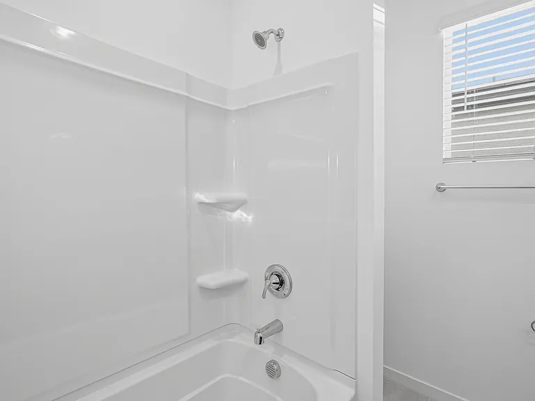 2520 E Grenache Rd — Photo 9