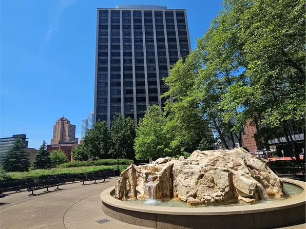 112 Washington Pl, Pittsburgh, PA