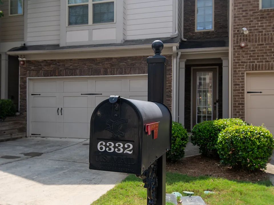 6332 Story Cir