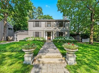 998 Suffield Ave, Birmingham, MI 48009