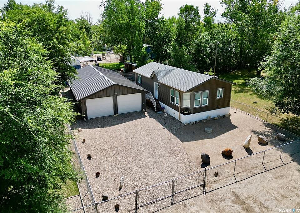 1st image of 109 Lakeview DRIVE