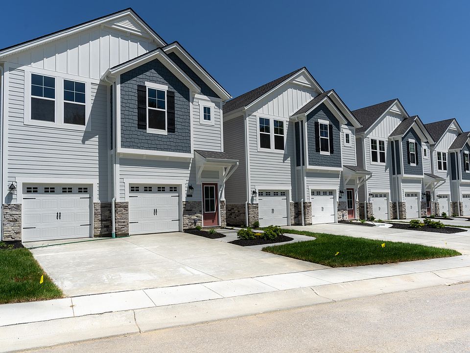2nd image of 2572 Timberside Dr