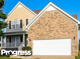 170 Dreville Dr, La Vergne, TN 37086