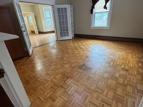 12 East St #1, Providence, RI 02906