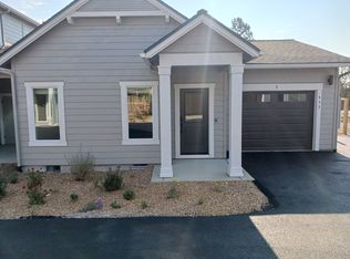 455 SW 27th St #3, Redmond, OR 97756