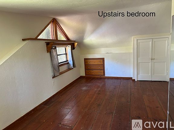 5th image of 112 NE Hunter Ave