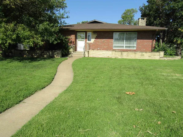 2000 Highland Ave, Salina, KS 67401