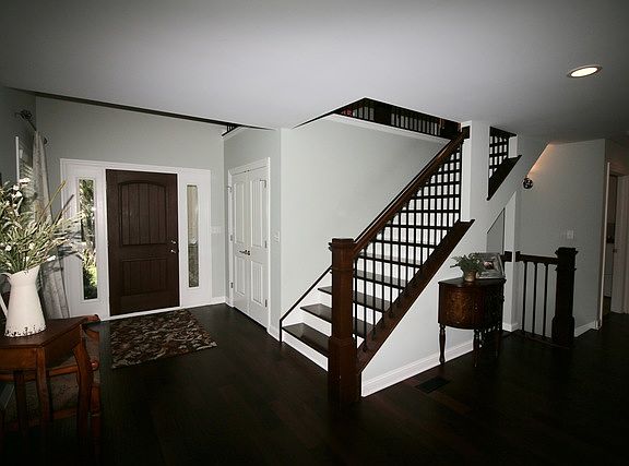 5th image of 20131 Burr Oak Ln