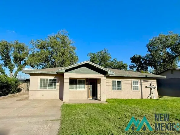 1012 N 8th St, Carlsbad, NM 88220