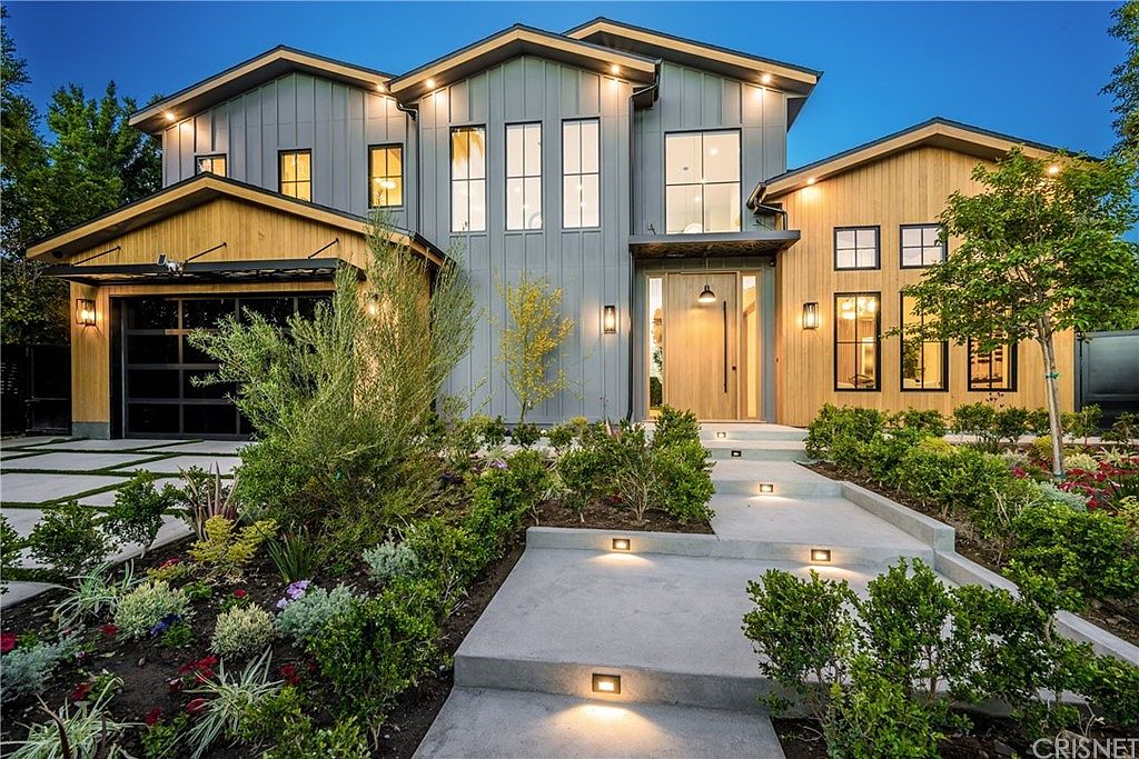 17600 Tarzana St, Encino, CA 91316 | Zillow 17600 Tarzana St, Encino, CA 91316 | Zillow